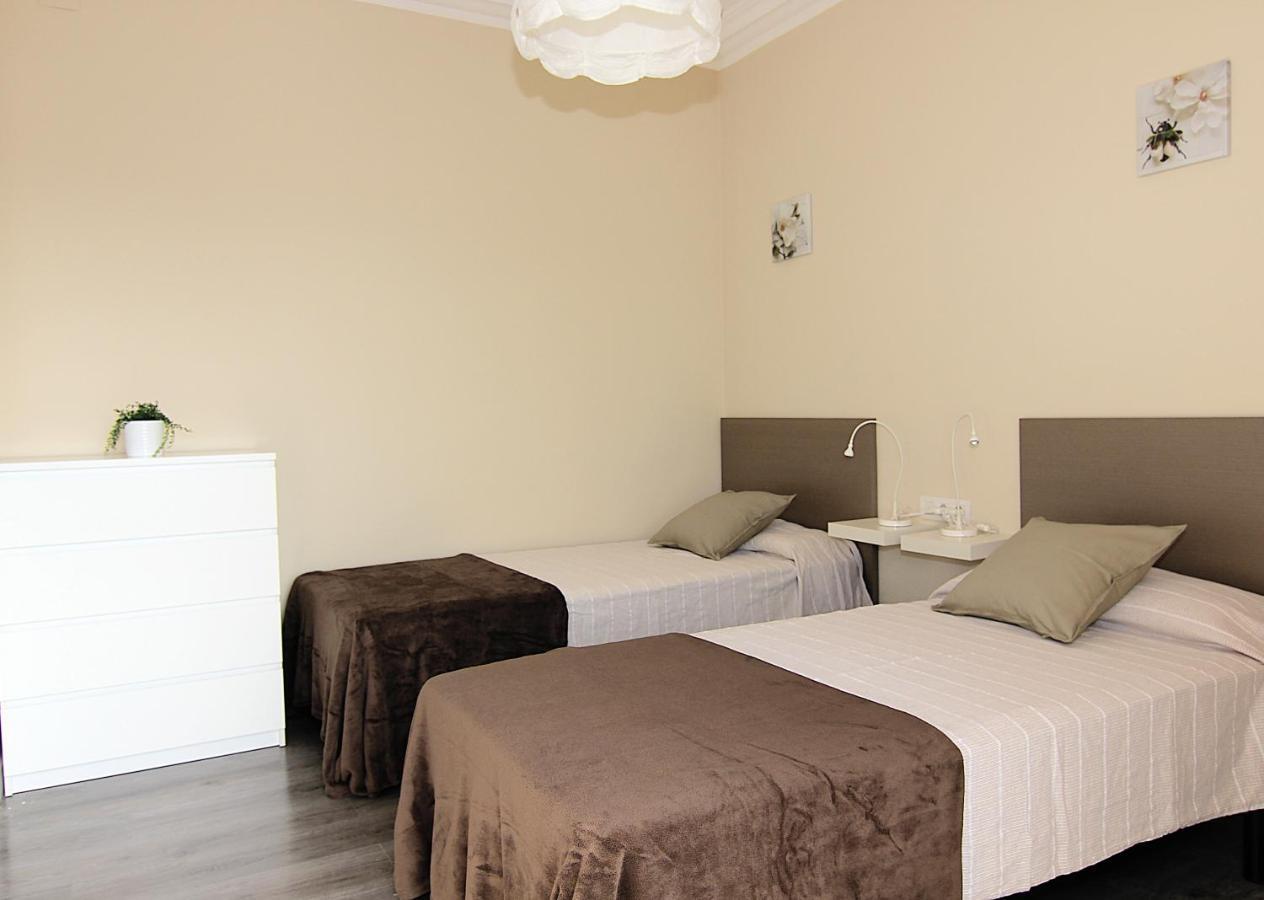 Felip - Spacious And Quiet Apartments Barcelona Eksteriør billede