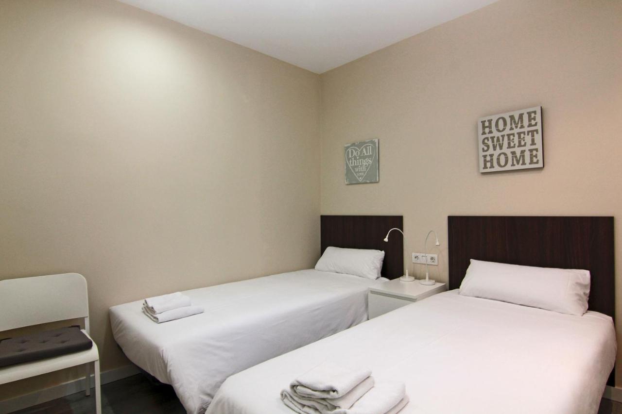 Felip - Spacious And Quiet Apartments Barcelona Eksteriør billede